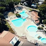 Zecamping 4 Etoiles Avec Parc Aquatique - Sauna Et Hammam 4*
