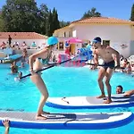 مكان تخييم Zecamping 4 Etoiles Avec Parc Aquatique - Sauna Et Hammam سانغوينت